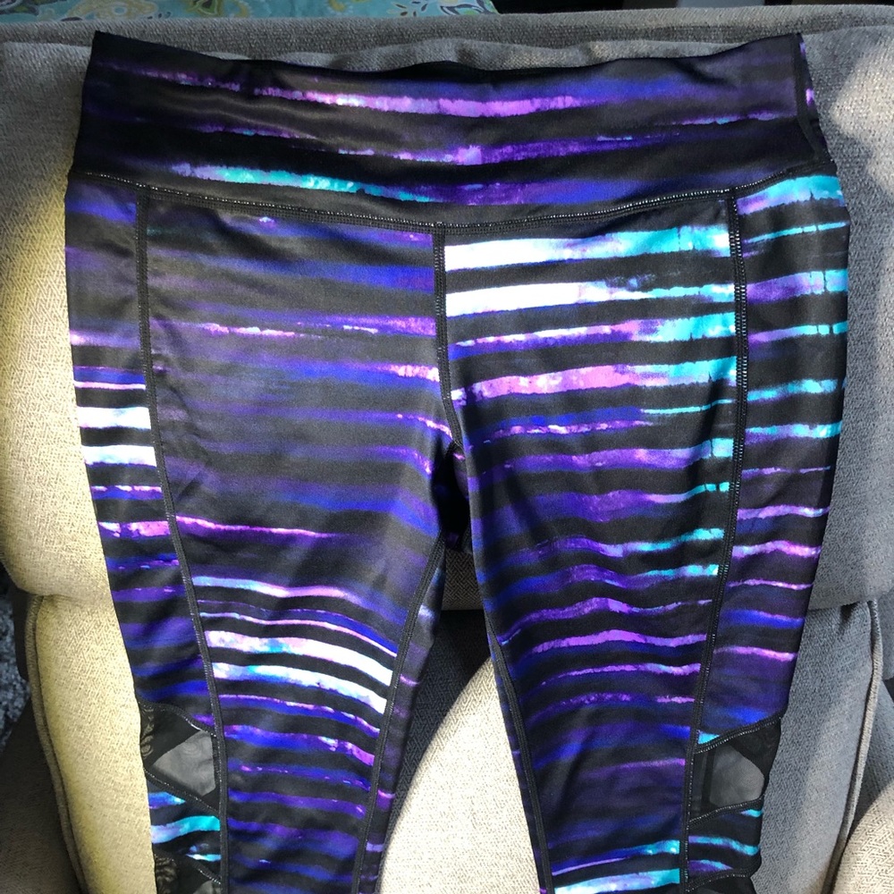Ideaology purple blue workout Capri M